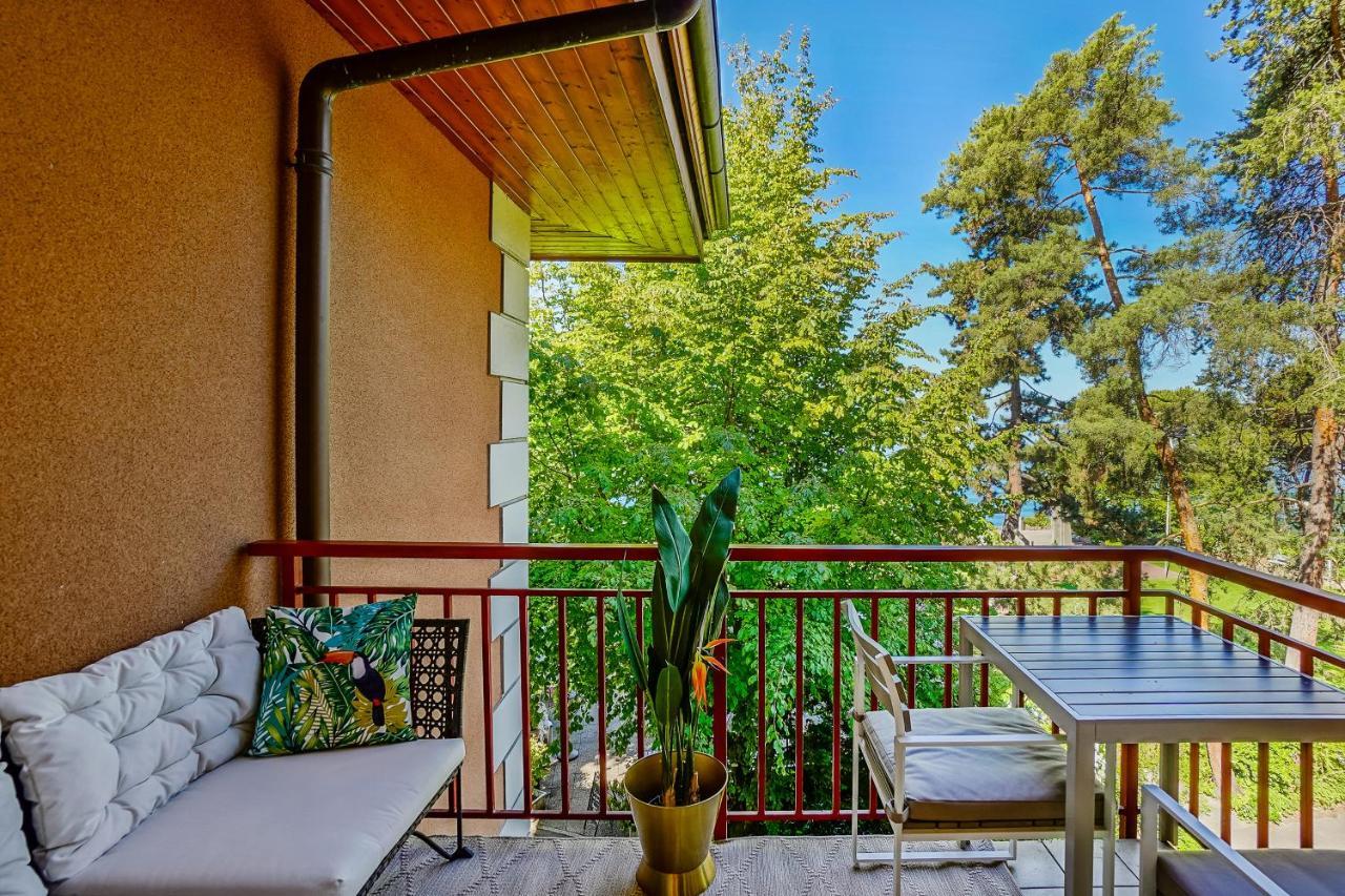 L'Eden Studio With A Balcony - Lake View Montrö Dış mekan fotoğraf